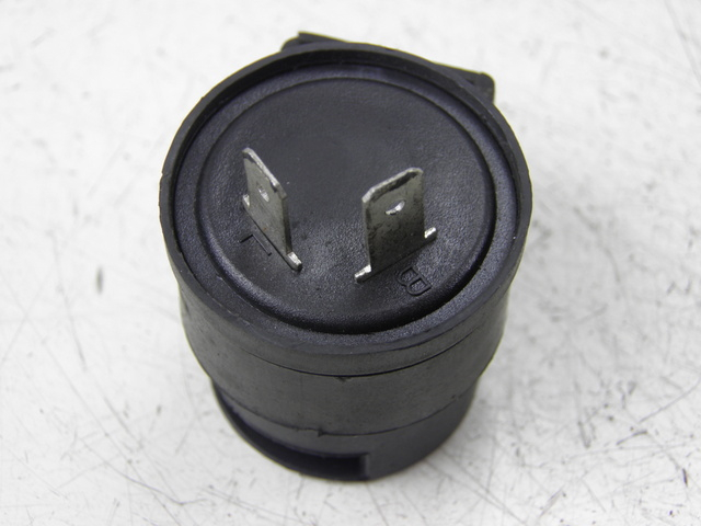 photo de TURN SIGNAL RELAY SWEET ELEC SWEET RACER TOB BOY 1 (2009 - 2012)