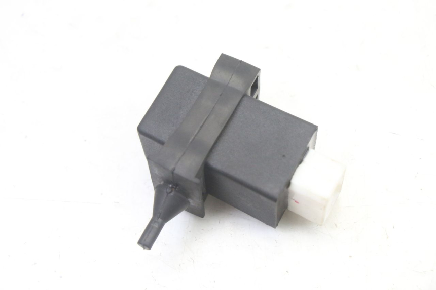 photo de FLASHER RELAY APRILIA SXR 50 (2021 - 2023)