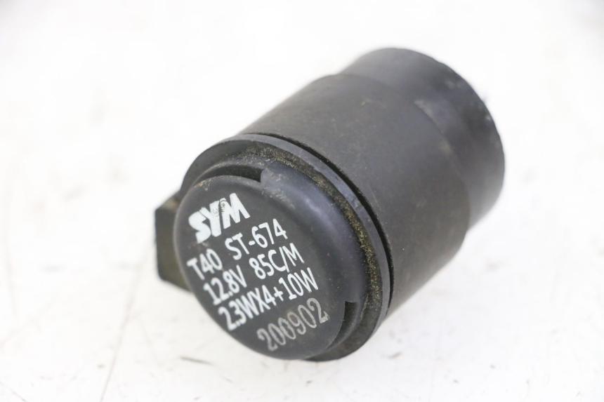 photo de TURN SIGNAL RELAY SYM FIDDLE 3 III 50 (2014 - 2020)