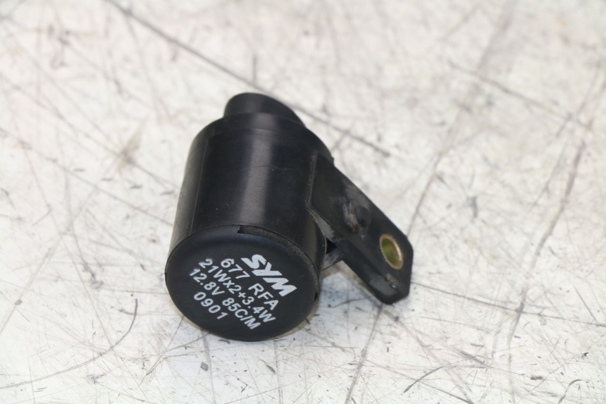 photo de TURN SIGNAL RELAY SYM JOYRIDE EVO 125 (2009 - 2016)