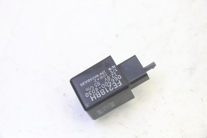 photo de FLASHER RELAY YAMAHA TDM ABS 900 (2002 - 2014)