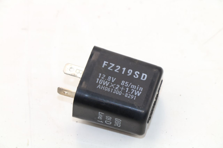 photo de TURN SIGNAL RELAY YAMAHA TRICITY 125 (2012 - 2016)