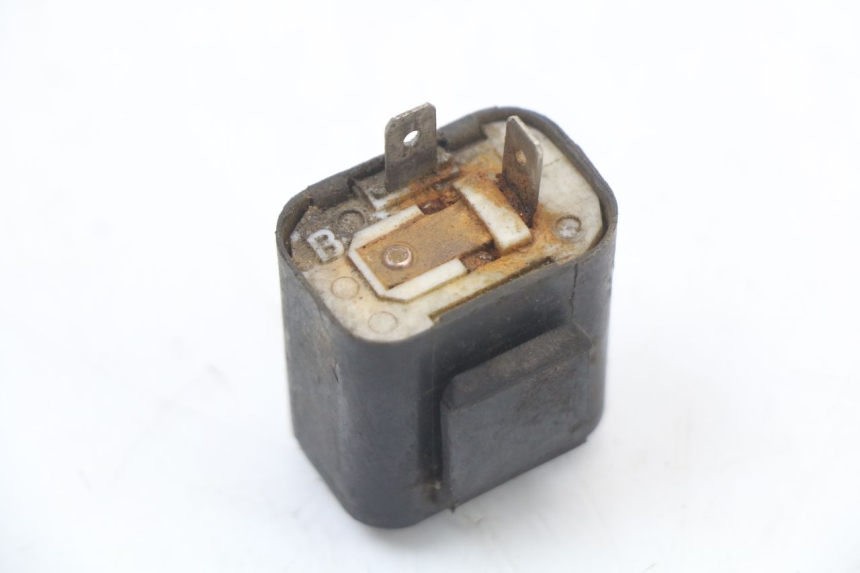photo de TURN SIGNAL RELAY SUZUKI TS X 80 (1984 - 1988)