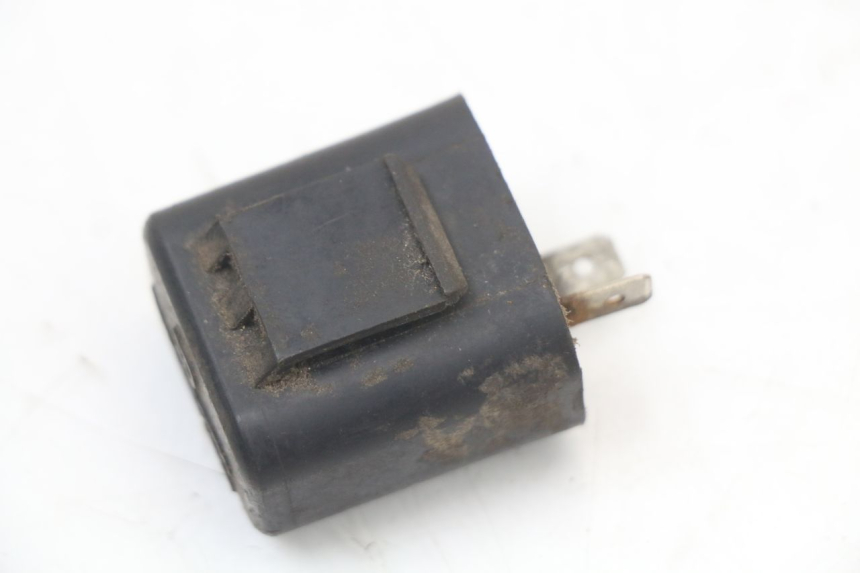 photo de TURN SIGNAL RELAY SUZUKI TS X 80 (1984 - 1988)