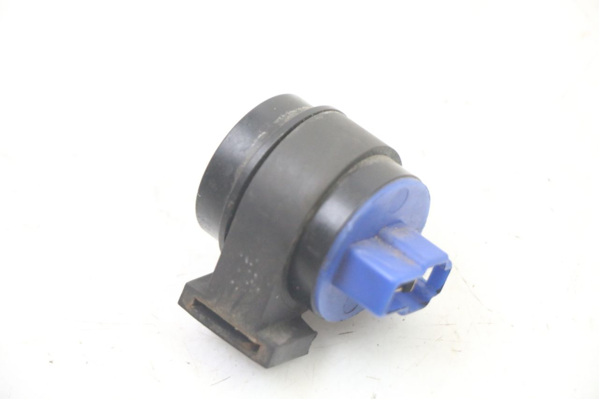 photo de TURN SIGNAL RELAY YAMAHA WHY 50 (1998 - 2000)