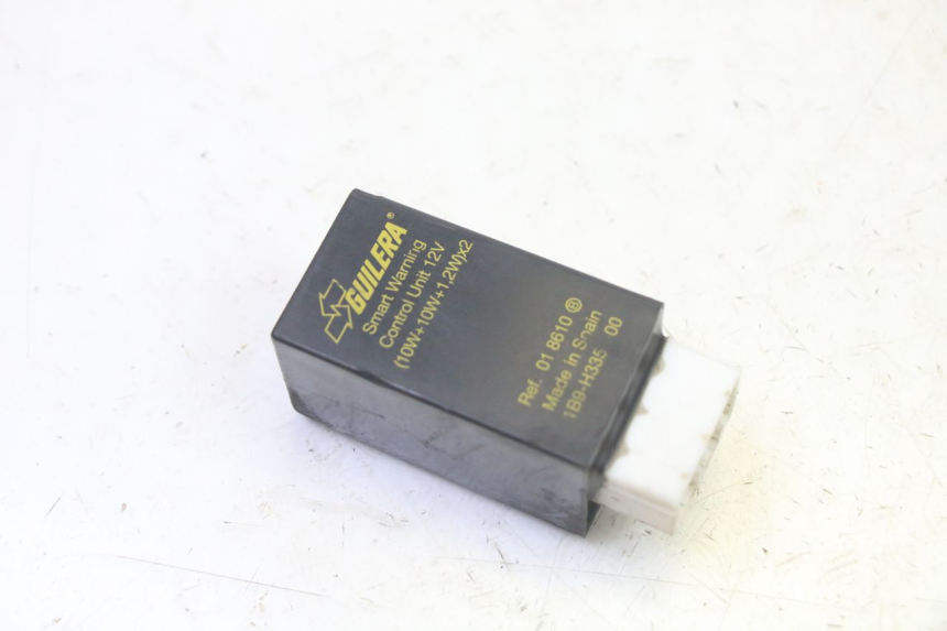 photo de FLASHER RELAY YAMAHA X-MAX XMAX 250 (2006 - 2009)