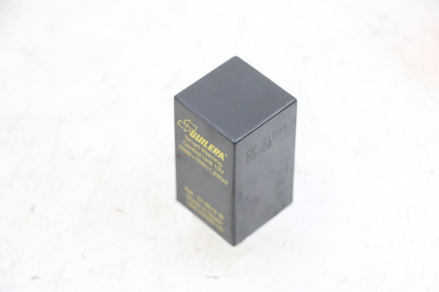 photo de FLASHER RELAY YAMAHA XMAX X-MAX 125 (2006 - 2009) - Technical close-up
