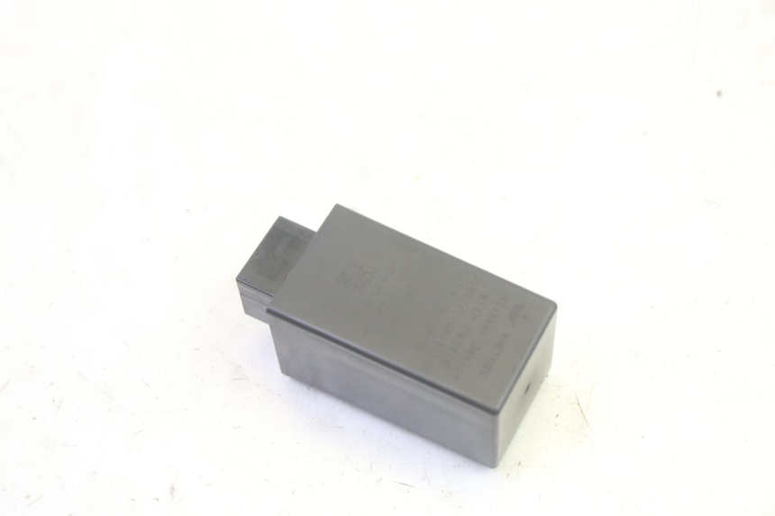 photo de FLASHER RELAY PIAGGIO XEVO - X EVO 125 (2007 - 2016) - Component detail