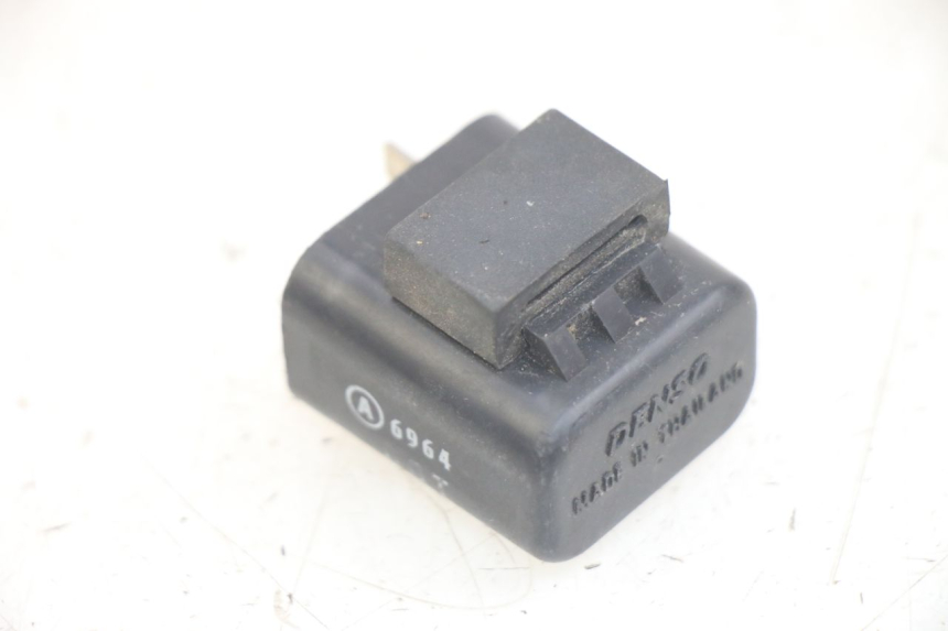 photo de FLASHER RELAY YAMAHA NEO'S 4T 50 (2008 - 2016)