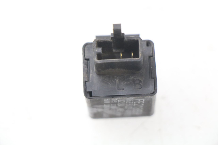 photo de FLASHER RELAY YAMAHA TDM ABS 900 (2002 - 2014)