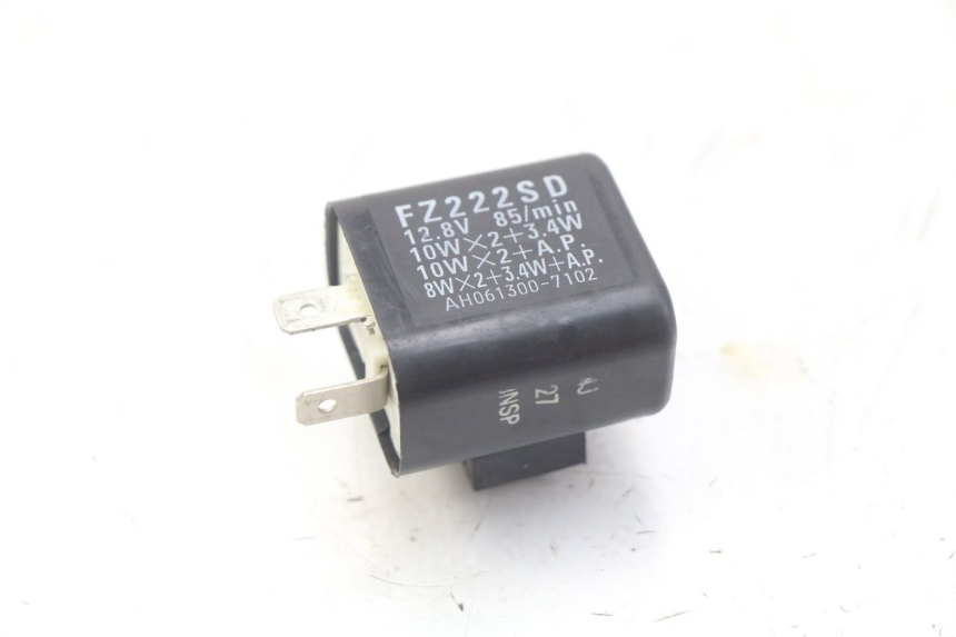 photo de TURN SIGNAL RELAY YAMAHA X-CITY XCITY 125 (2007 - 2008)