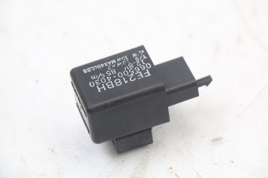 photo de TURN SIGNAL RELAY YAMAHA XJ6 ABS 600 (2008 - 2016)