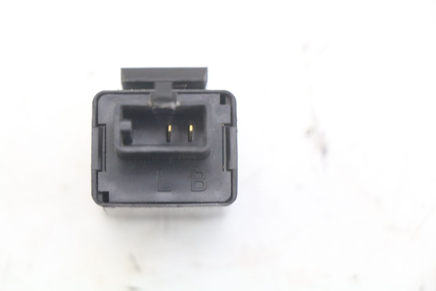 photo de TURN SIGNAL RELAY YAMAHA XP T-MAX TMAX 500 (2004 - 2007)