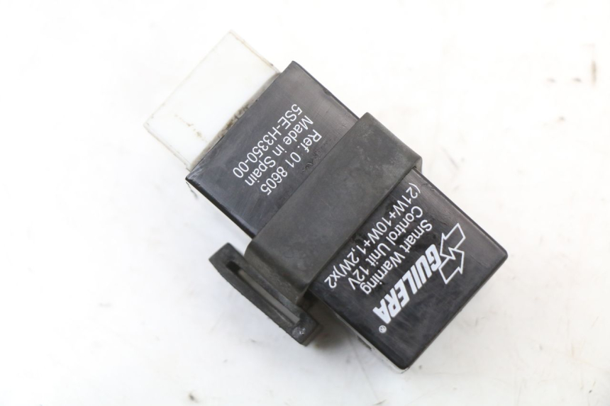 photo de FLASHER RELAY YAMAHA YP MAJESTY 125 (2002 - 2006)