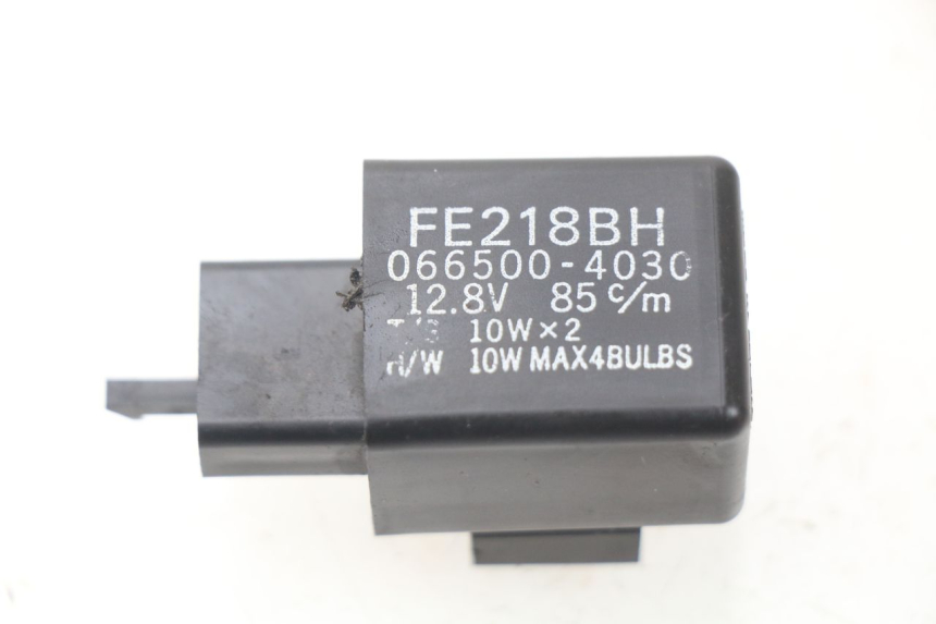 photo de TURN SIGNAL RELAY YAMAHA YP X-MAX XMAX 400 (2014 - 2017)