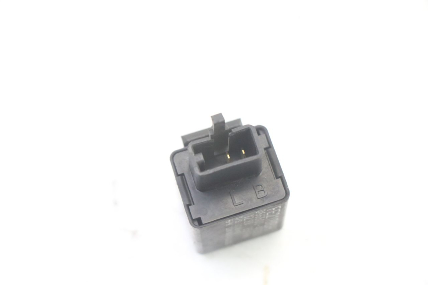 photo de TURN SIGNAL RELAY YAMAHA YP X-MAX XMAX 400 (2014 - 2017)