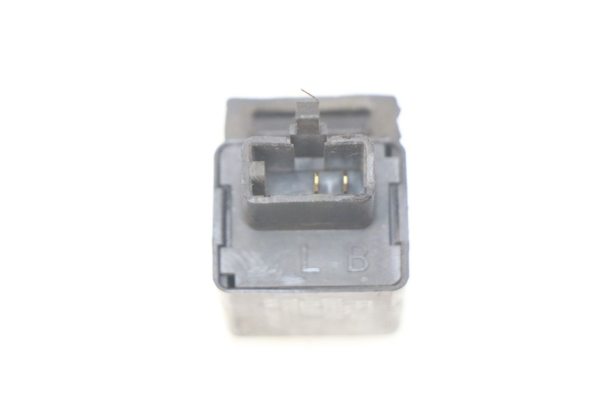 photo de TURN SIGNAL RELAY KAWASAKI ZR7 ZR-7 S 750 (1999 - 2004)