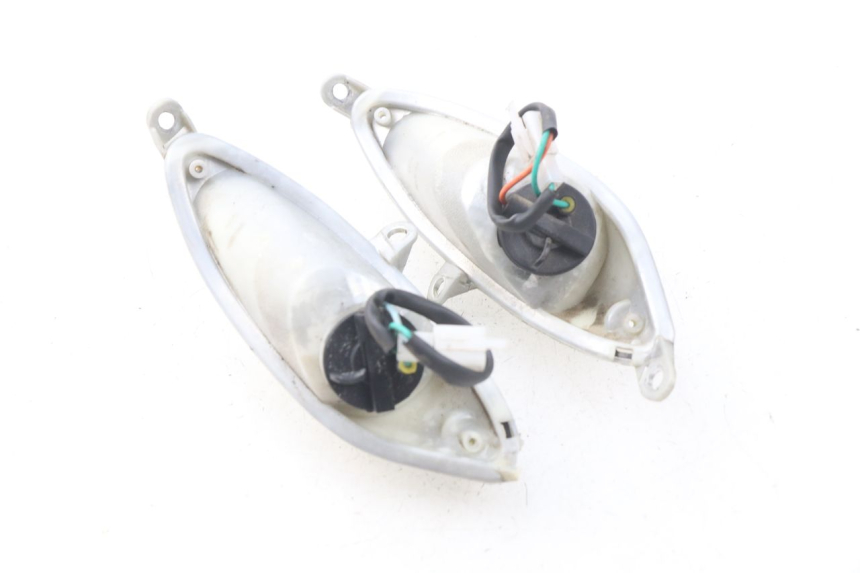 photo de REAR TURN SIGNAL DAELIM S4 50 (2010 - 2015)