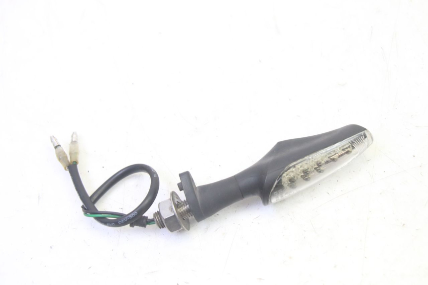 photo de RIGHT REAR TURN SIGNAL QUADRO 4 4D 350 (2015 - 2018)