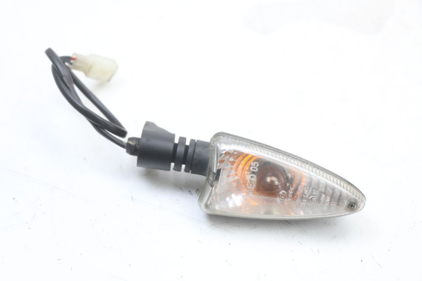 photo de REAR RIGHT TURN SIGNAL APRILIA SR MOTARD 50 (2012 - 2018)