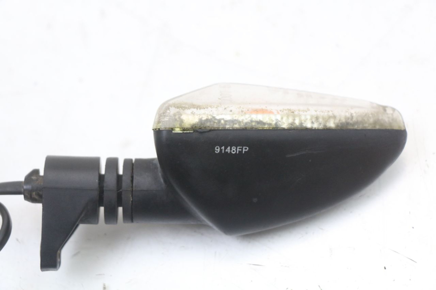 photo de REAR RIGHT TURN SIGNAL APRILIA SR MOTARD 50 (2012 - 2018)