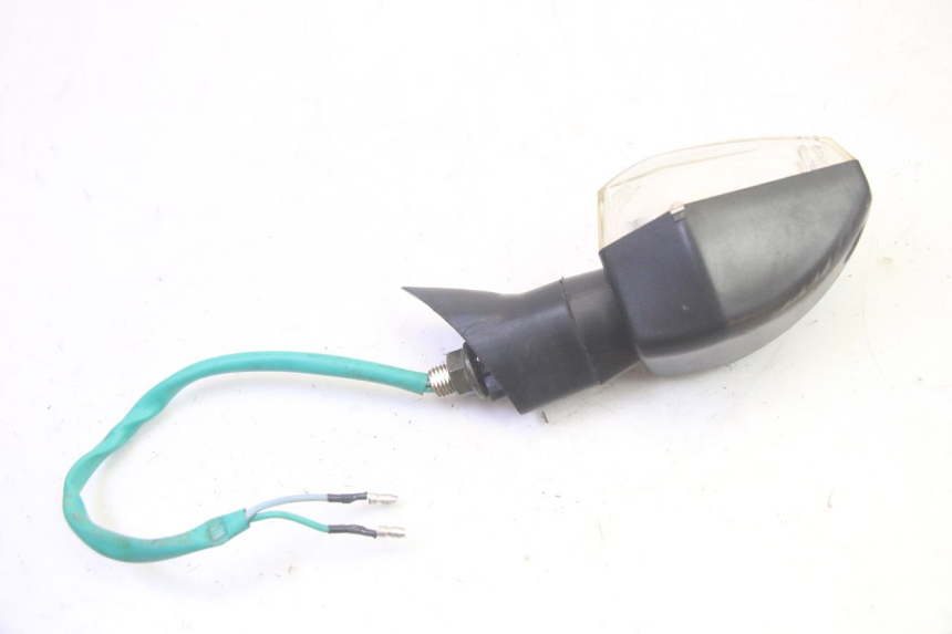 photo de REAR RIGHT TURN SIGNAL SYM CROX 4T 50 (2016 - 2023) - Zoom on usage condition