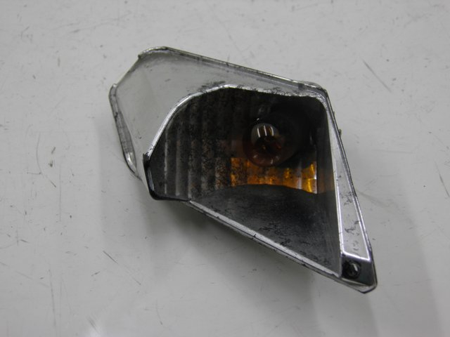 photo de REAR RIGHT TURN SIGNAL DERBI GP MAX 250 (2006 - 2008)