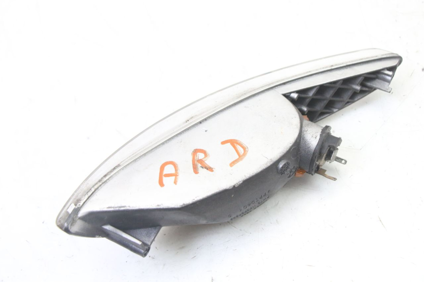 photo de REAR RIGHT TURN SIGNAL PEUGEOT ELYSEO 125 (1999 - 2004)
