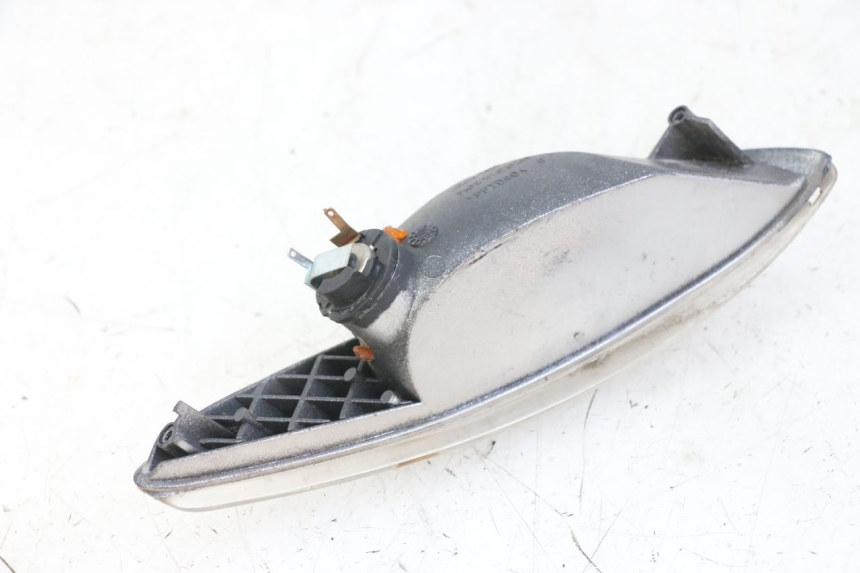 photo de REAR RIGHT TURN SIGNAL PEUGEOT ELYSTAR 125 (2002 - 2007)