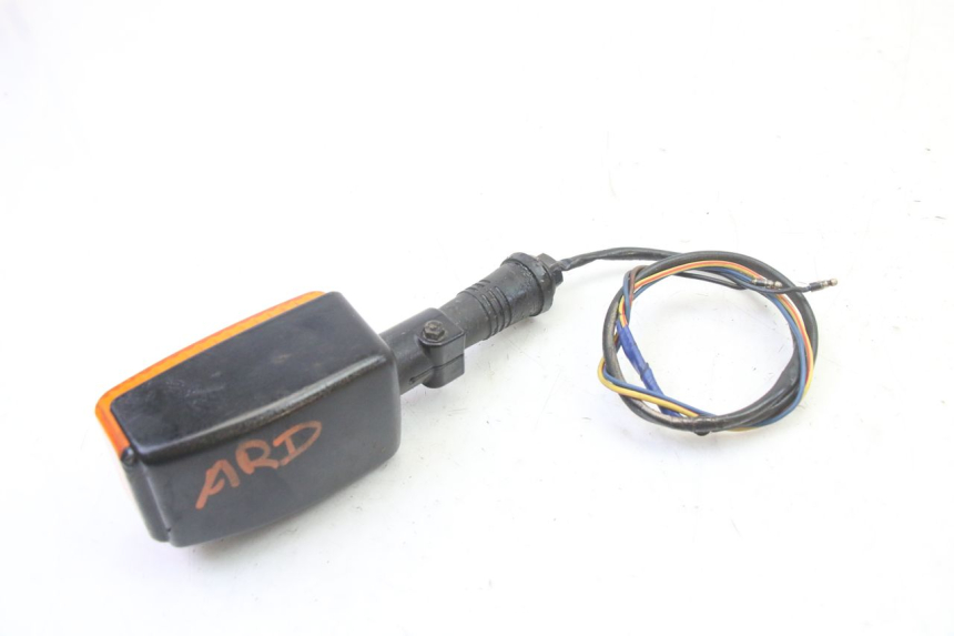 photo de REAR RIGHT TURN SIGNAL YAMAHA FJ 36Y 1100 (1984 - 1985)