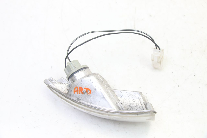 photo de RIGHT REAR TURN SIGNAL PIAGGIO FLY 2T 50 (2004 - 2017)