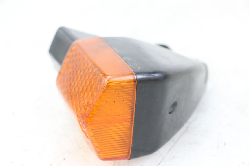 photo de REAR RIGHT TURN SIGNAL HONDA CBR F 1000 (1993 - 1996)