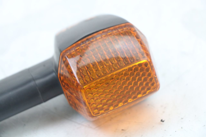 photo de REAR RIGHT TURN SIGNAL KAWASAKI GTR 1000 (1994 - 2004)