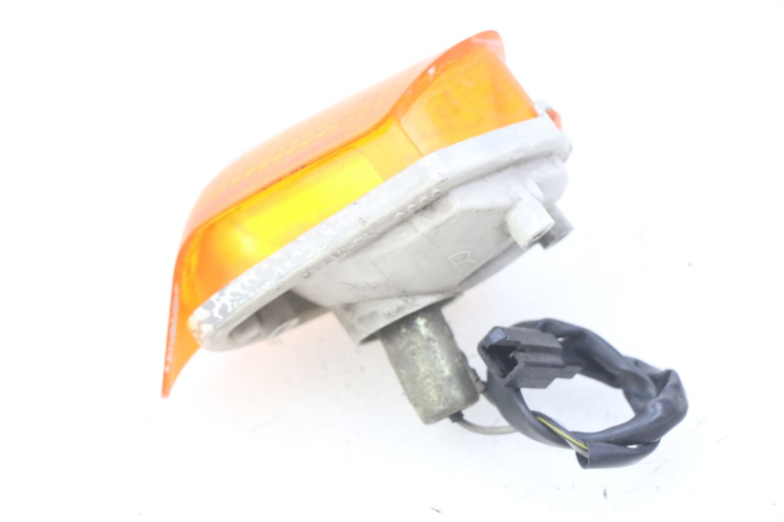 photo de RIGHT REAR TURN SIGNAL KAWASAKI ZZR 600 (1995 - 2004)