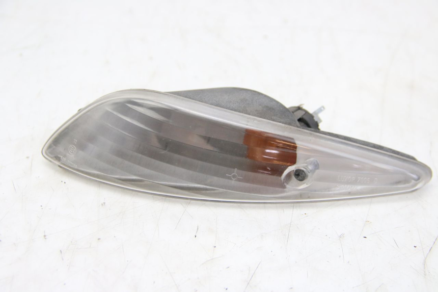 photo de REAR RIGHT TURN SIGNAL PEUGEOT ELYSTAR 50 (2002 - 2014)