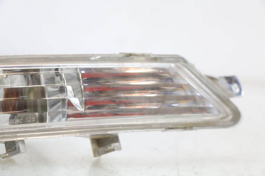 photo de REAR RIGHT TURN SIGNAL PEUGEOT GEOPOLIS RS 125 (2007 - 2009)