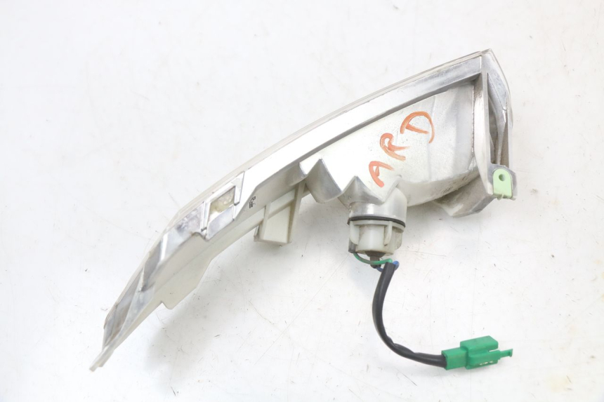 photo de REAR RIGHT TURN SIGNAL PEUGEOT GEOPOLIS RS 125 (2007 - 2009)