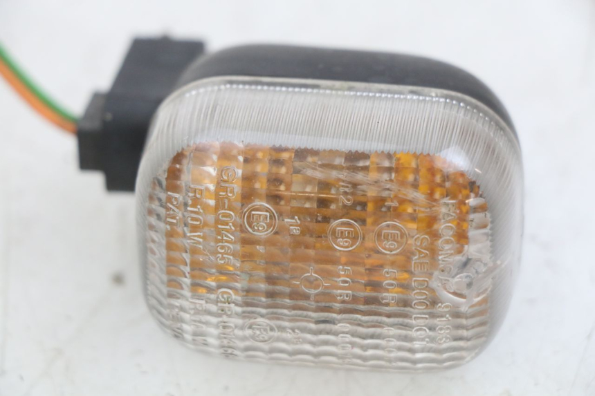 photo de REAR RIGHT TURN SIGNAL PEUGEOT TREKKER 50 (1998 - 2004)