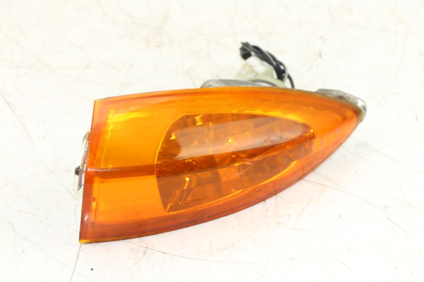 photo de REAR RIGHT TURN SIGNAL PIAGGIO FLY 100 (2006 - 2010)