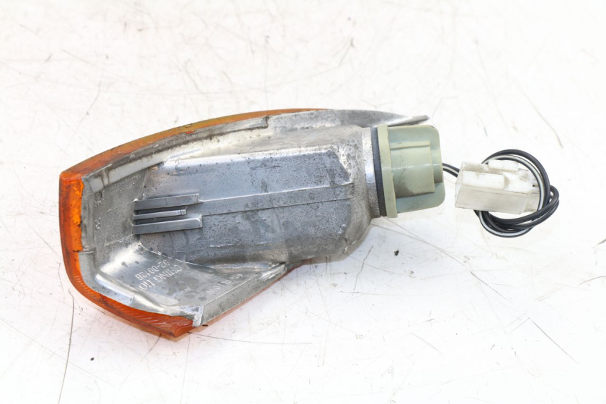 photo de REAR RIGHT TURN SIGNAL PIAGGIO FLY 100 (2006 - 2010)