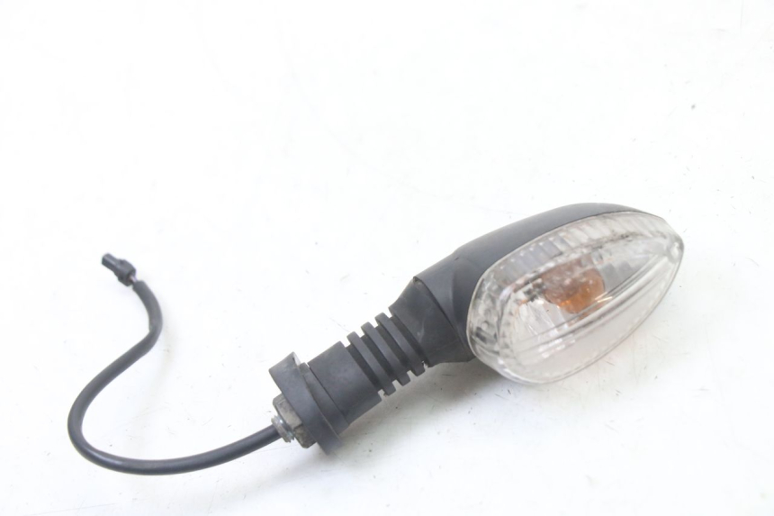 photo de REAR RIGHT TURN SIGNAL PIAGGIO MP3 LT 400 (2007 - 2012)