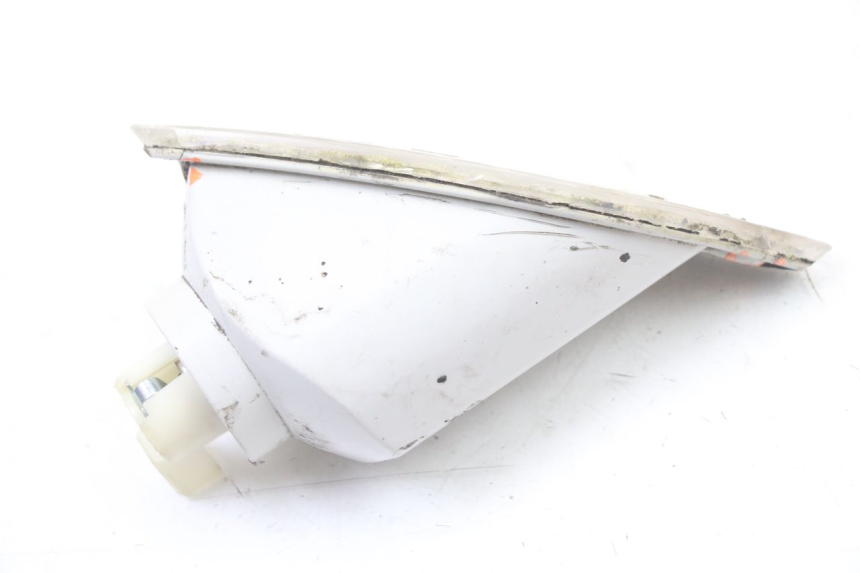 photo de REAR RIGHT TURN SIGNAL PIAGGIO VESPA GRANTURISMO 125 (2003 - 2007)