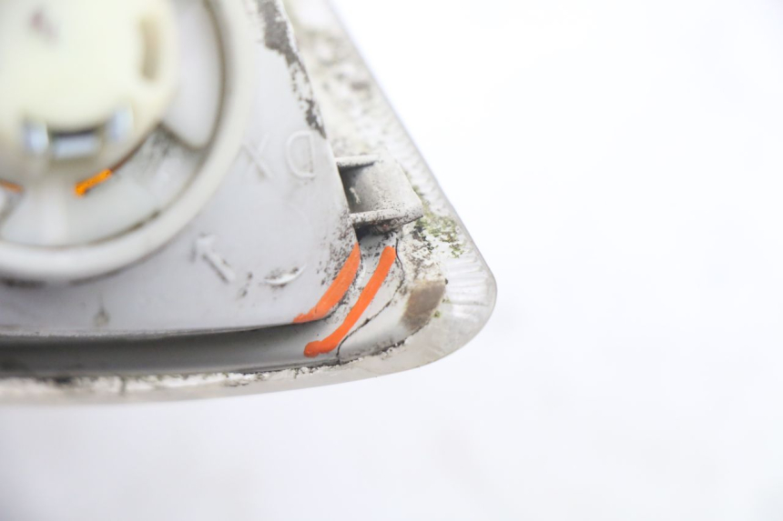 photo de REAR RIGHT TURN SIGNAL PIAGGIO VESPA GRANTURISMO 125 (2003 - 2007)
