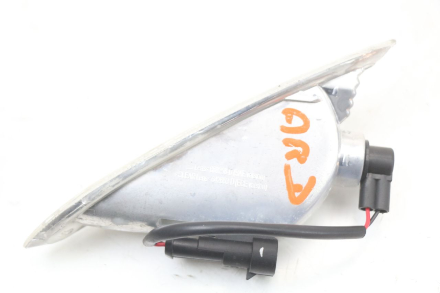 photo de REAR RIGHT TURN SIGNAL PIAGGIO VESPA PRIMAVERA 4T 50 (2021 - 2024)