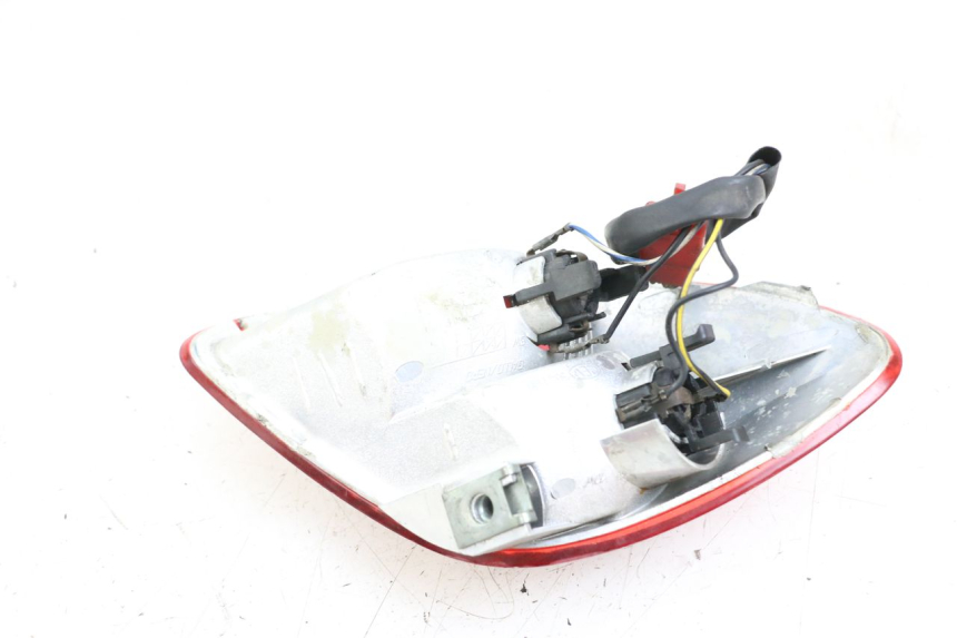 photo de RIGHT REAR TURN SIGNAL PIAGGIO X9 125 (2000 - 2003)