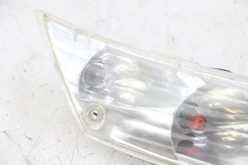 photo de RIGHT REAR TURN SIGNAL PIAGGIO ZIP 2T 50 (2009 - 2019)