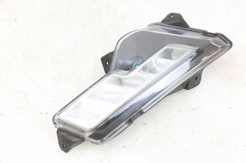 photo de REAR RIGHT TURN SIGNAL EFUN PUSA 1 - Main view