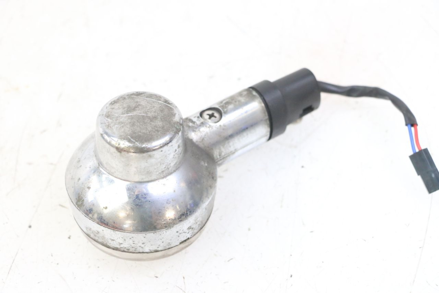 photo de REAR RIGHT TURN SIGNAL APRILIA SCARABEO GT TOURING 125 (1999 - 2005)