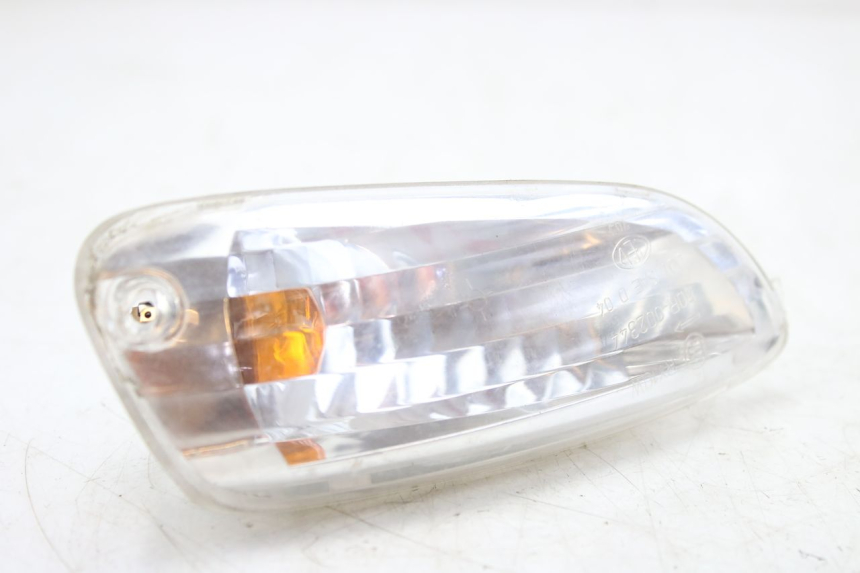 photo de REAR RIGHT TURN SIGNAL APRILIA SR R 2T LC 50 (2018 - 2021)