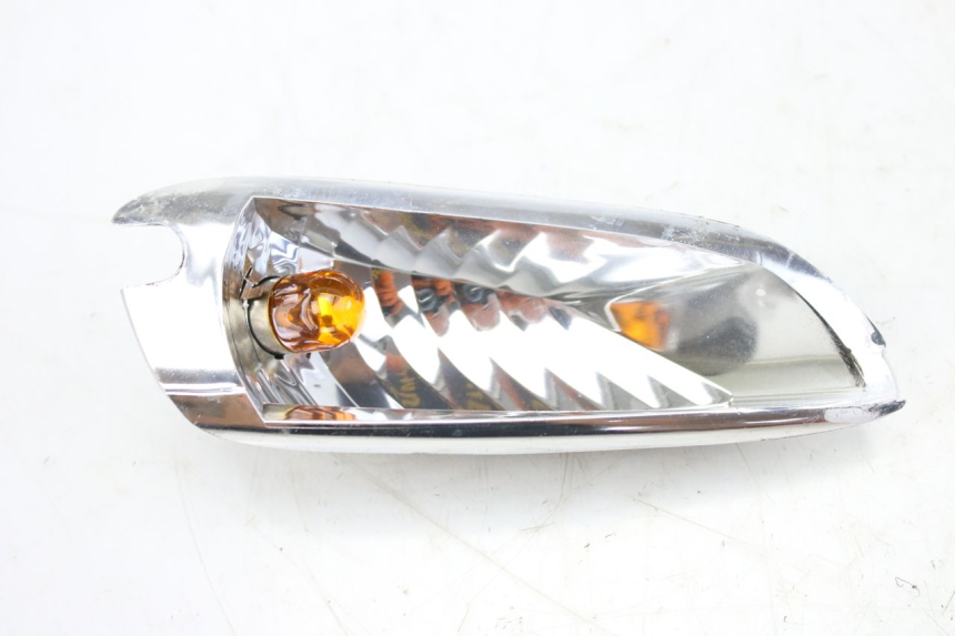 photo de REAR RIGHT TURN SIGNAL APRILIA SR R 2T LC 50 (2018 - 2021)